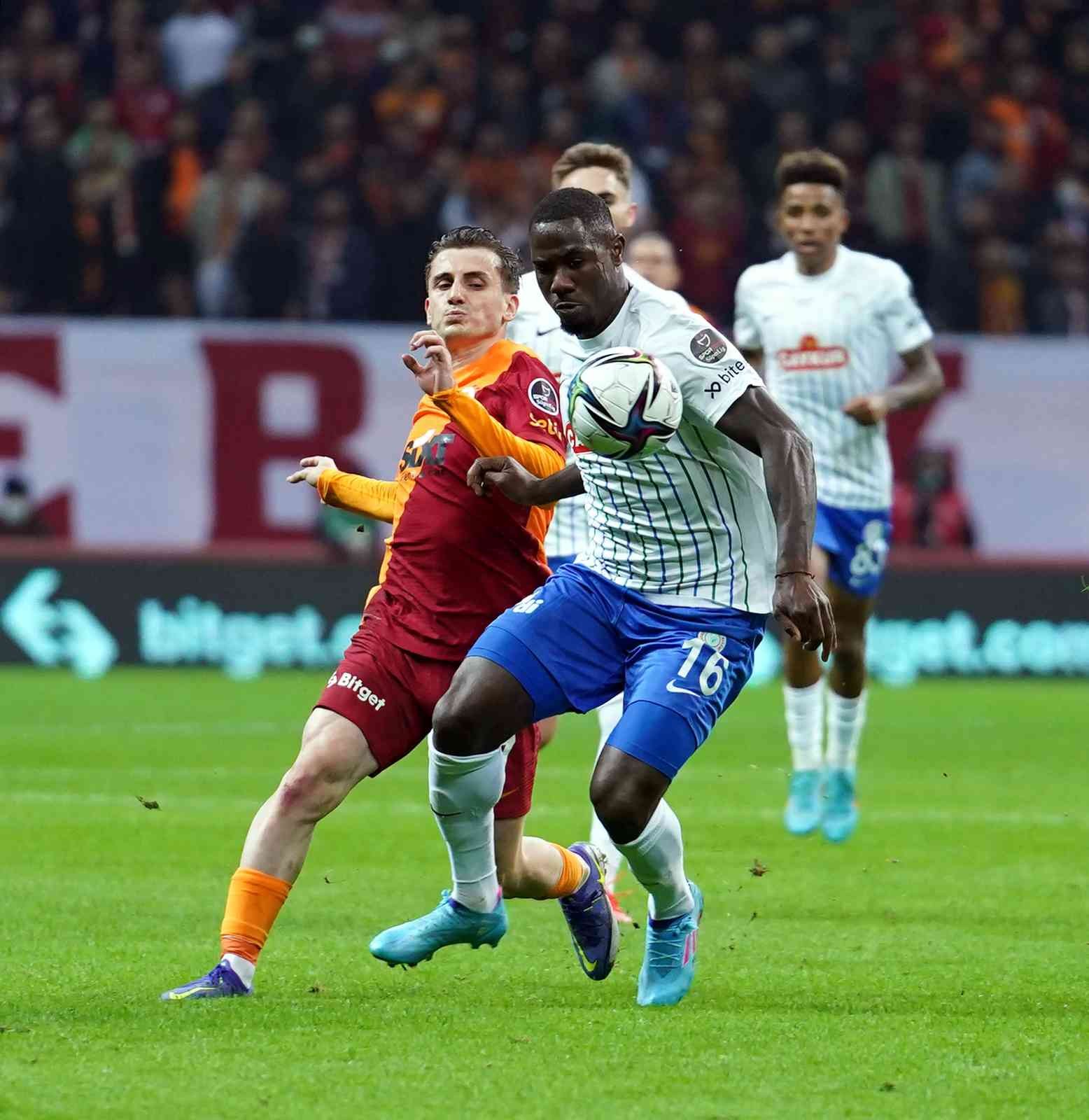 Spor Toto Süper Lig: Galatasaray: 1 - Çaykur Rizespor: 1 (İlk yarı) Spor Toto Süper Lig’in 27. haftasında Galatasaray, Çaykur Rizespor’u ağırlıyor. Müsabakanın ilk yarısı 1-1’lik eşitlikle sona erdi. Maçtan ...
