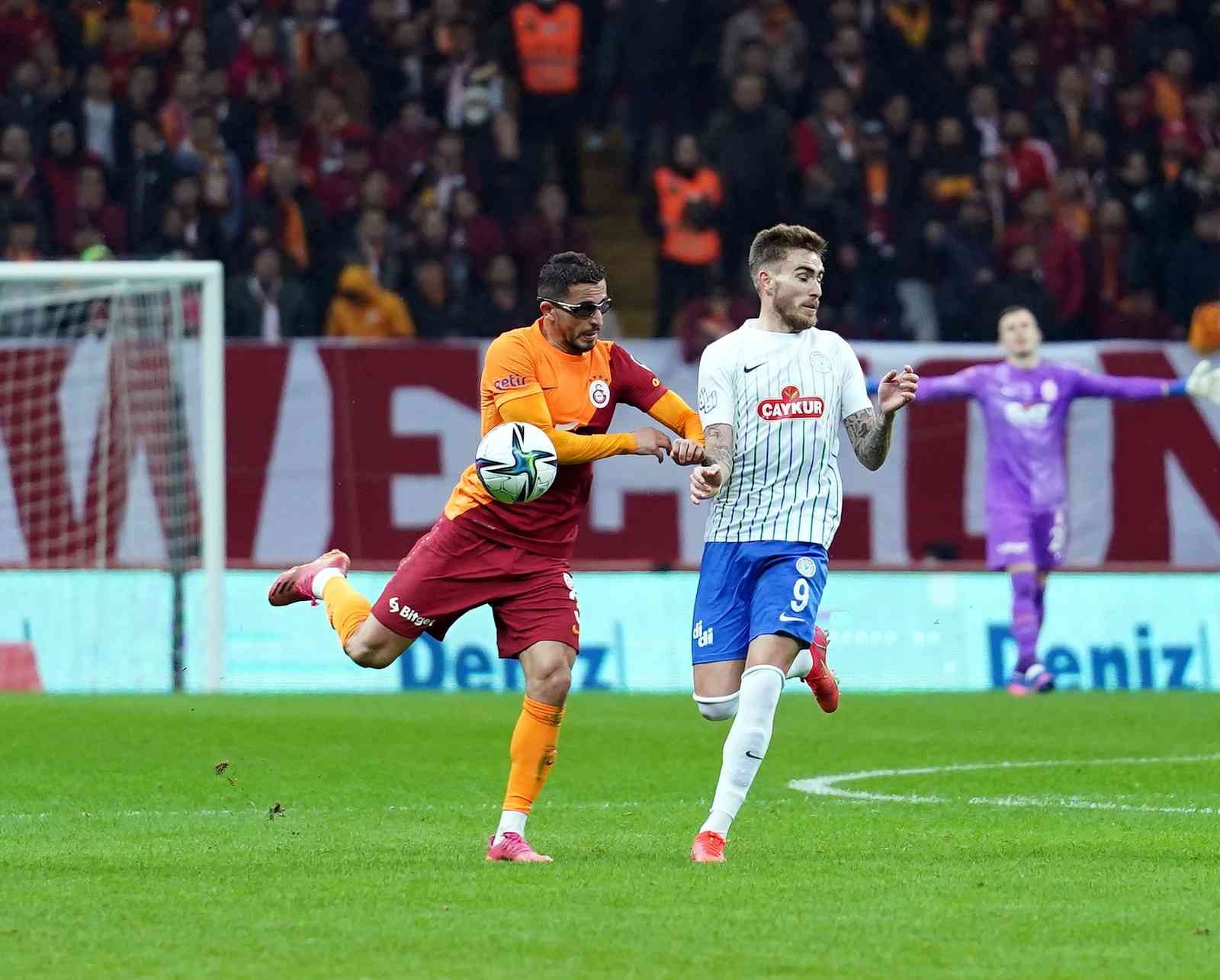 Spor Toto Süper Lig: Galatasaray: 1 - Çaykur Rizespor: 1 (İlk yarı) Spor Toto Süper Lig’in 27. haftasında Galatasaray, Çaykur Rizespor’u ağırlıyor. Müsabakanın ilk yarısı 1-1’lik eşitlikle sona erdi. Maçtan ...