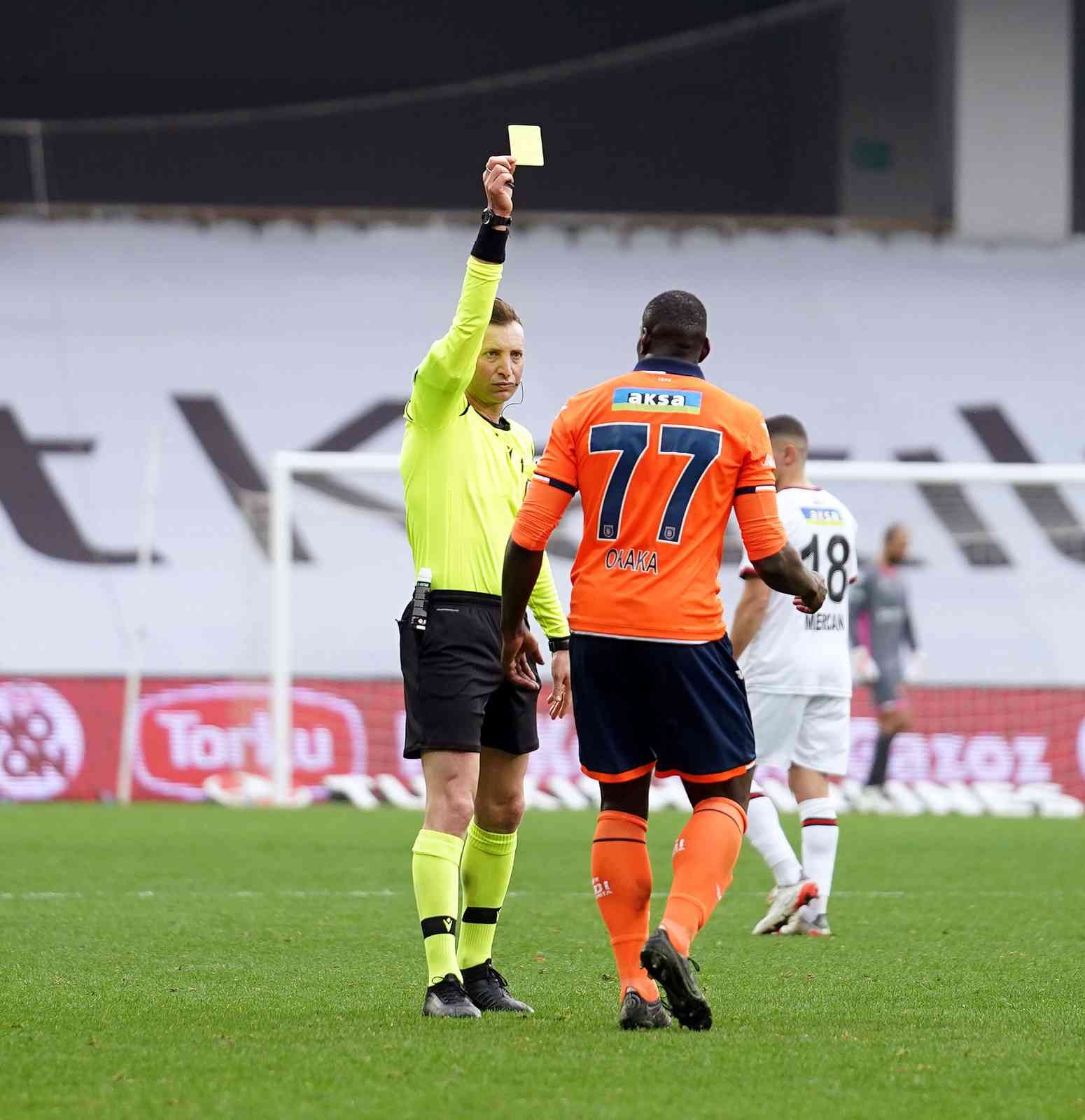 Spor Toto Süper Lig’in 27. haftasında Medipol Başakşehir, Fatih Karagümrük’ü ağırladı. Karagümrük, geriye düştüğü maçta 2 dakikada bulduğu 2 ...