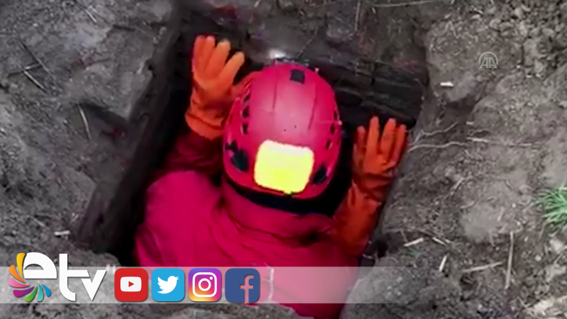 TARLASINDA TARİHİ TÜNEL BULDU