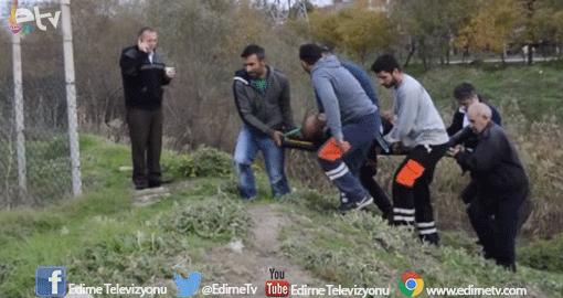 TAŞ KÖPRÜDEN AŞAĞIYA DÜŞTÜ