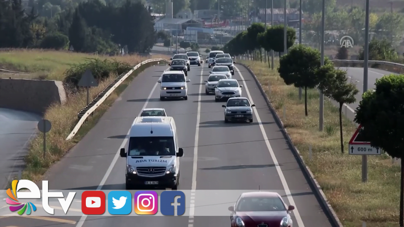 TATİLCİLER DÖNÜŞ YOLUNDA