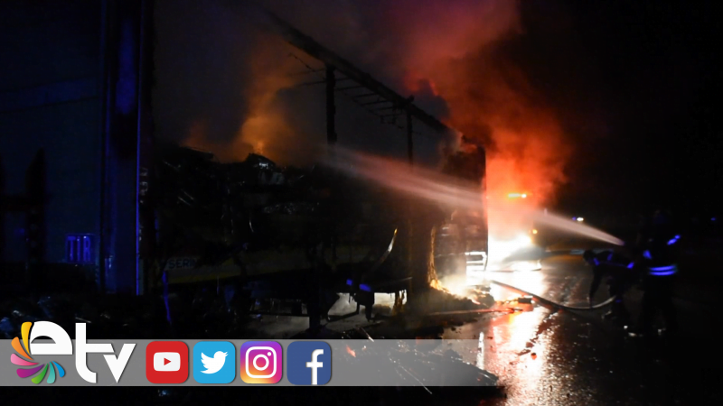 TIR DORSESİ CAYIR CAYIR YANDI