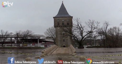 TUNCA NEHRİ SARAYİÇİ'Nİ SU ALTINDA BIRAKTI
