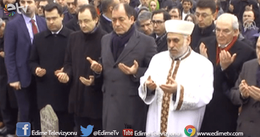 TÜRKAN BEBEĞİN MEZARI BAŞINDA ANMA TÖRENİ DÜZENLENDİ