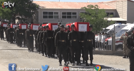 TÜRKİYE ŞEHİTLERİNE AĞLIYOR