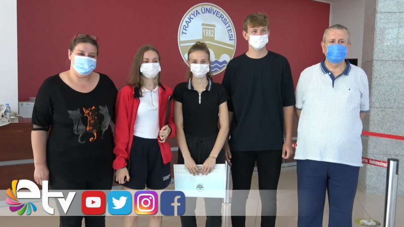 ÜÇ KARDEŞ AYNI FAKÜLTENİN ÖĞRENCİSİ OLDU