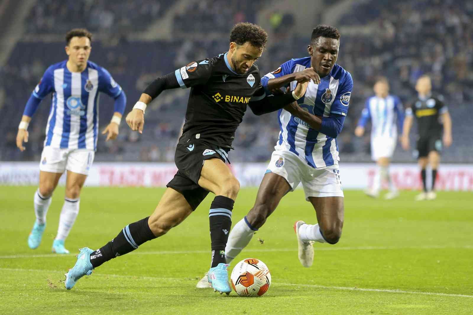 UEFA Avrupa Ligi play-off turunda rövanş heyecanı UEFA Avrupa Ligi’nde play-off turu rövanş maçları yarın oynanacak. Avrupa futbolunun kulüp düzeyindeki iki numaralı organizasyonu olan UEFA ...