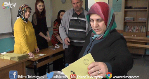 ÜLKE SANDIK BAŞINA GİTTİ