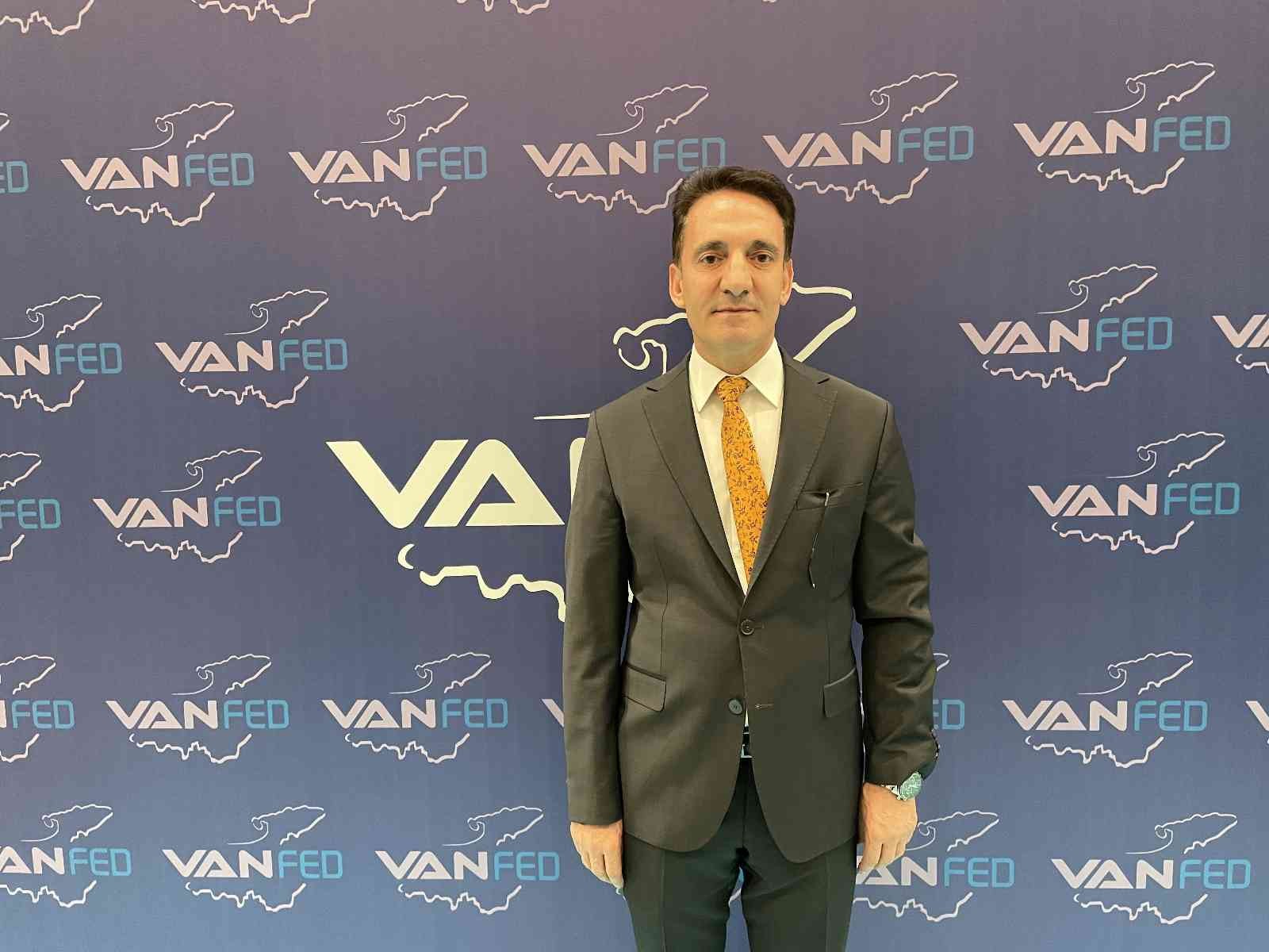 Yenikapı’da yapılan Van Dernekler Federasyonu 6. Olağan Genel Kurulu, yeni başkanını seçti. Mehmet Fatih Yağız’ın yeni başkanı olduğu Van ...