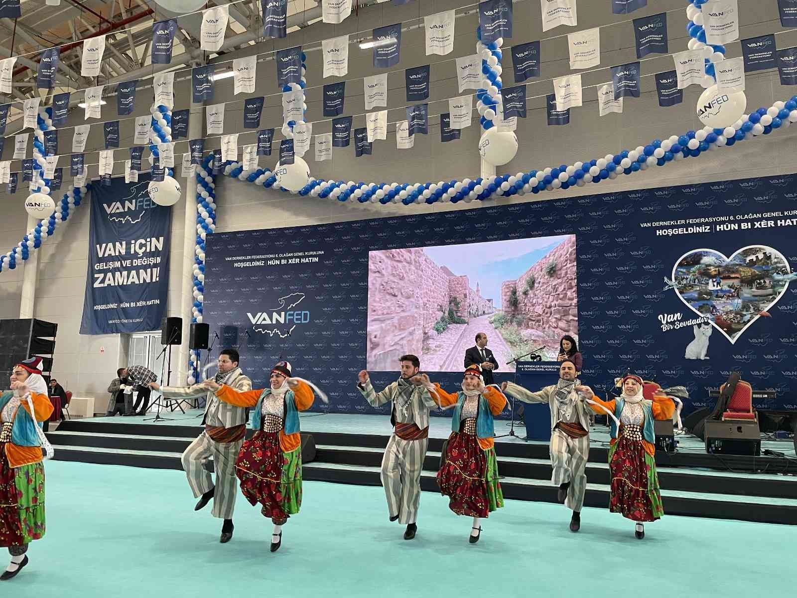 Yenikapı’da yapılan Van Dernekler Federasyonu 6. Olağan Genel Kurulu, yeni başkanını seçti. Mehmet Fatih Yağız’ın yeni başkanı olduğu Van ...