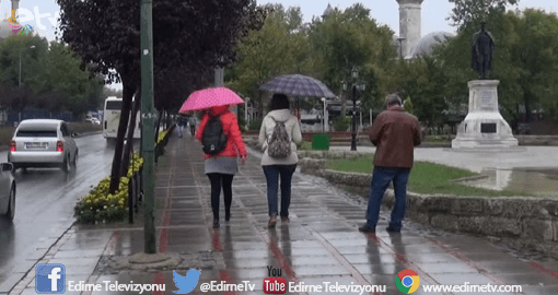 YAĞMUR HAYATI OLUMSUZ ETKİLEDİ