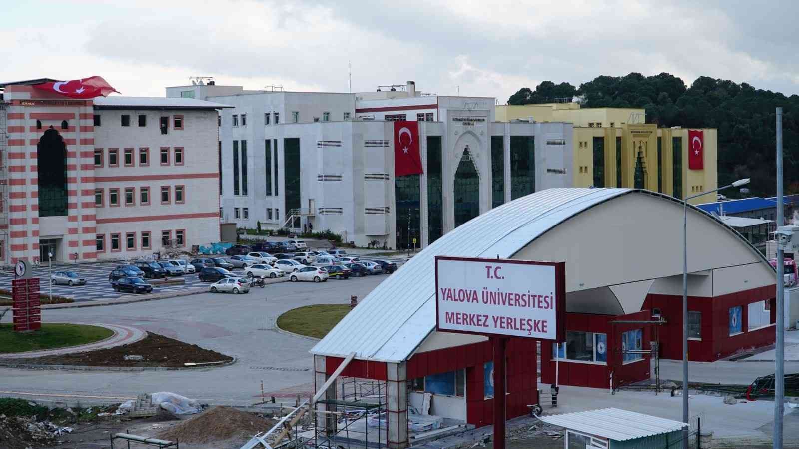 Yalova Üniversitesi’nde enerji ihtiyacını güneşten sağlayacak Yalova Üniversitesi Rektörü Prof. Dr. Suat Cebeci, kampüste planladıkları Çatı Üzeri Güneş Enerjisi Projesiyle enerji ihtiyaçlarının yüzde 45’ini ...