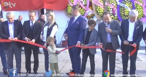 YENİLENEN YÜZÜYLE HİZMETE AÇILDI