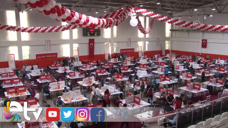YETENEKLİ ÖĞRENCİLER HÜNERLERİNİ SERGİLEDİ