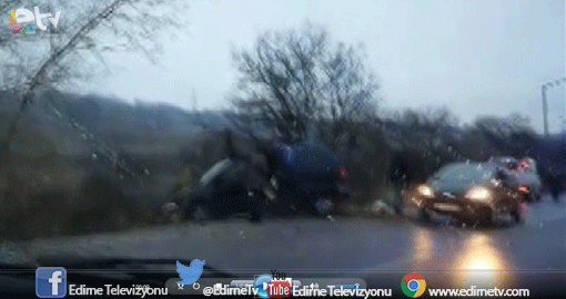 YOLLAR BUZ PİSTİNE DÖNDÜ