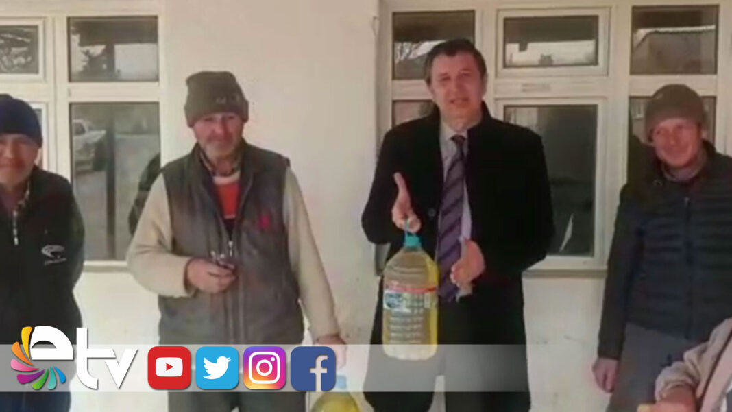 TARLALARIEKINDIYORLAR