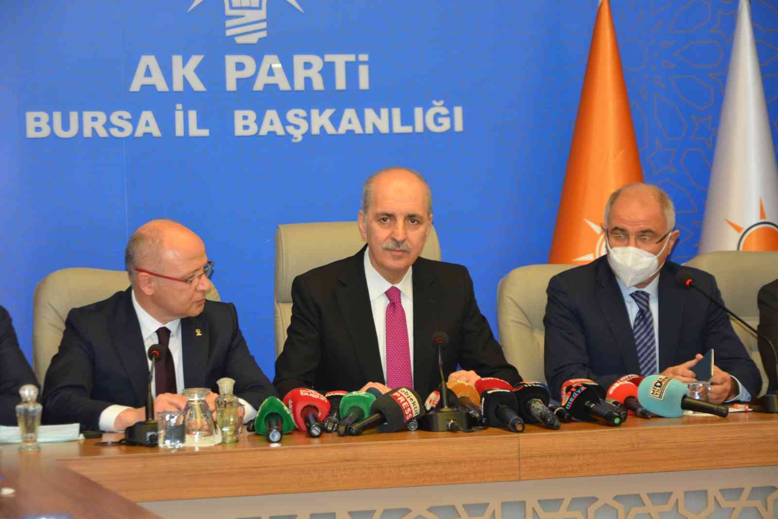 AK Parti Genel Başkanvekili Prof. Dr. Numan Kurtulmuş: Ukrayna ile Rusya arasında yaşanan savaştan ders çıkarılması gerektiğini belirten AK Parti Genel Başkanvekili Prof. Dr. Numan Kurtulmuş, "Türkiye ...