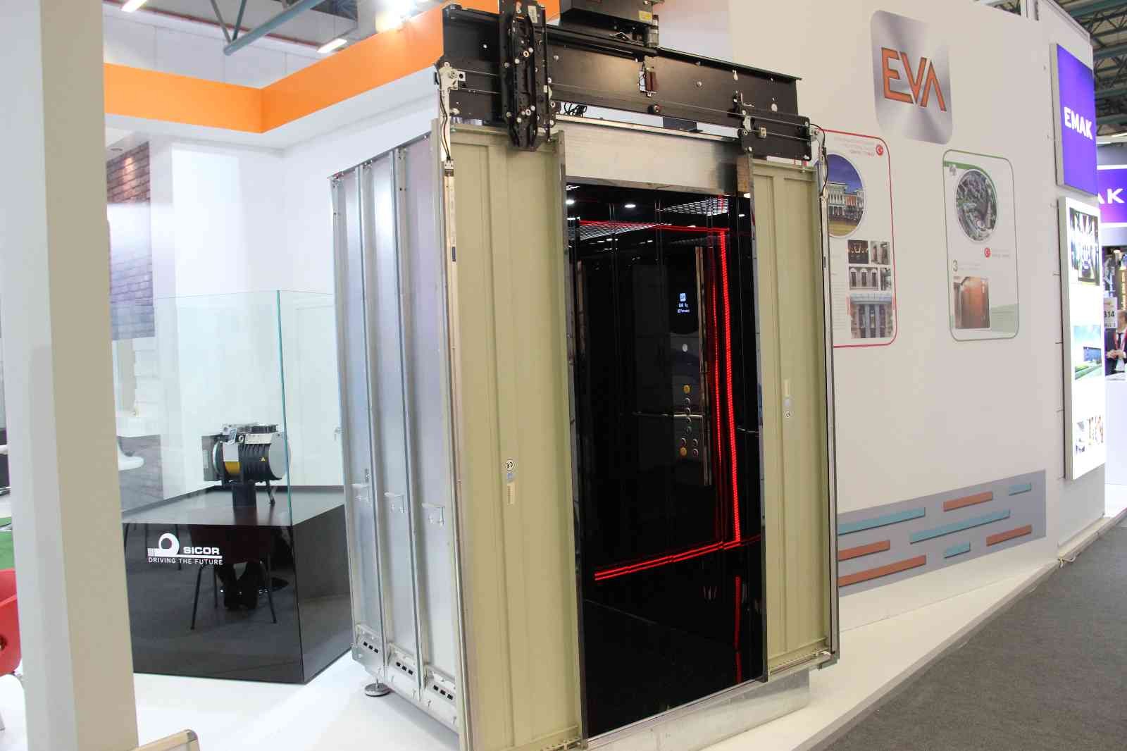 Dünya Asansör Endüstrisi’ni İstanbul’da buluşturan Uluslararası Asansör İstanbul Fuarı 17’nci kez kapılarını açtı. Fuarda akıllı asansörlerin ...