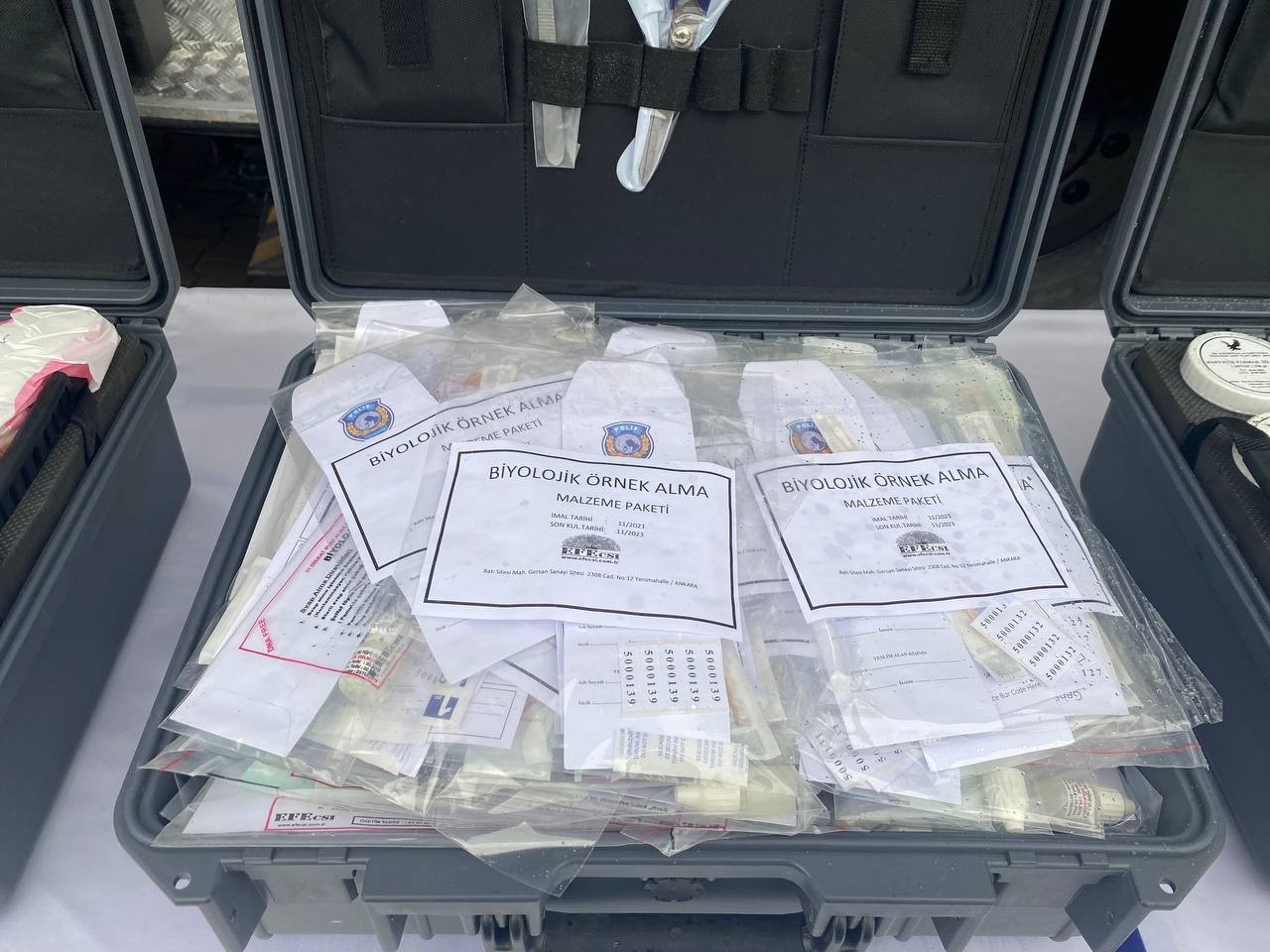 Artık olaylar ’KIRAÇ’ sayesinde daha hızlı çözülecek Bursa Emniyet Müdürlüğü Olay Yeri İnceleme Şube Müdürlüğü, keşifleri yerinde delile dönüştüren Kriminal İnceleme Aracı (KIRAÇ) ile artık olayları ...