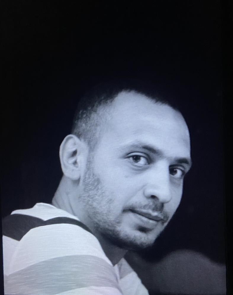 Bağcılar’da kocasının öldürdüğü kadının cenazesi Adli Tıp Kurumu’ndan alındı Bağcılar’da sokak ortasında komşusunu öldüren şahıs, eve gelerek eşini öldürüp intihar etmişti. Eşi tarafından öldürülen kadının cenazesi Adli ...