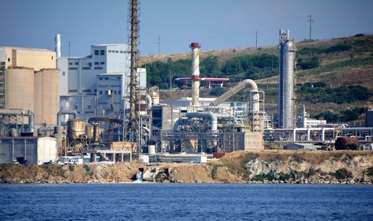 BAGFAS indirime devam ediyor Bandırma Gübre Fabrikaları A.Ş. (BAGFAŞ), yaşanan Ukrayna-Rusya savaşına rağmen sülfürik asit ürünlerinde yaptığı yüzde 20’lik indirimi yüzde 35 ...