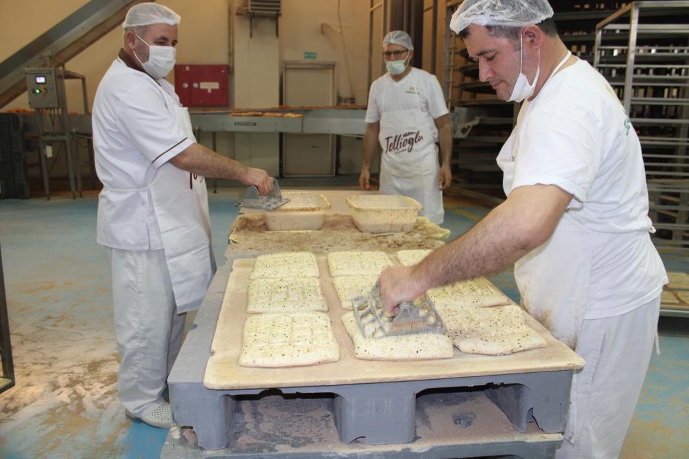 Balıkesir Büyükşehir Belediye Meclisi AK Parti Grup Sözcüsü Mehmet Birol Şahin yaklaşan Ramazan Ayı öncesinde CHP ve İYİ Partili belediyelerin ...