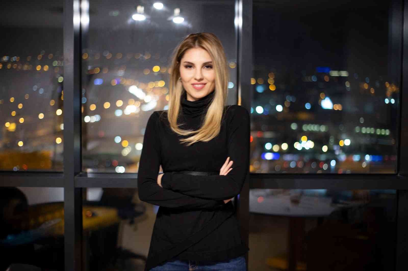 Bu haber tüm boşanacakları ilgilendiriyor Mart ayında meclis gündemine gelmesi beklenen 6. yargı paketindeki yenilikleri ve değişiklikleri boşanma avukatı Serpil Çınar değerlendirdi. İlk ...