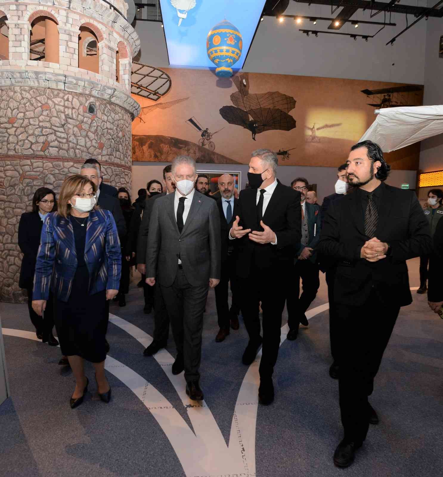 Bursa ve Gaziantep sürdürülebilir kalkınma için güçlerini birleştirdi Türkiye ekonomisi ve sanayisinin en güçlü merkezlerinden olan Bursa ve Gaziantep, Türkiye’nin sürdürülebilir kalkınma hedefleri için güçlerini ...