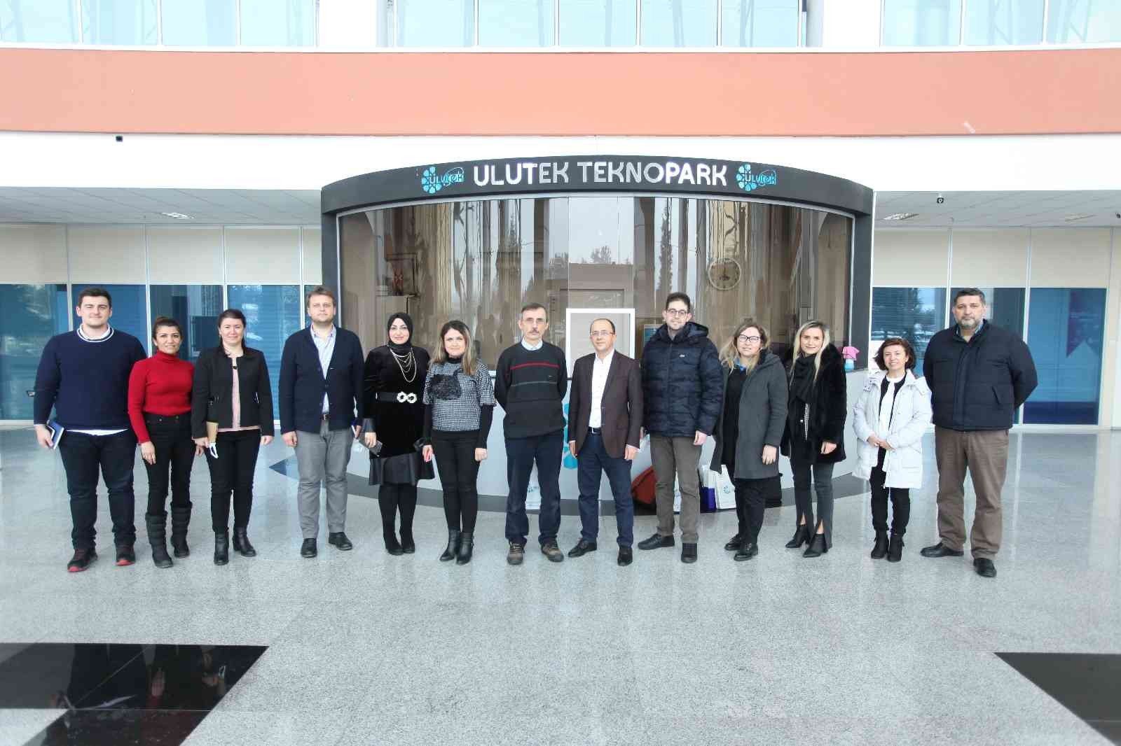 Bursa Teknik Üniversitesi bünyesinde kurulan Bursateknopark ile Bursa Uludağ Üniversitesi bünyesindeki ULUTEK Teknopark arasında işbirliği ...