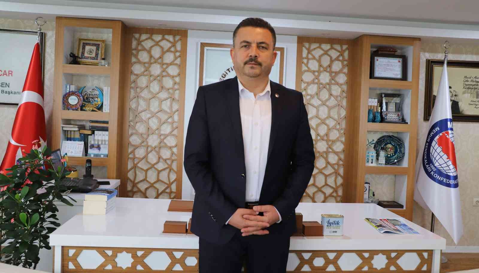 Eğitim Bir Sen Bursa 1 No’lu Şube Başkanı Ramazan Acar, Çanakkale Zaferi’nin 107. yıldönümü nedeniyle yayınladığı mesajda, “Çanakkale destanını ...