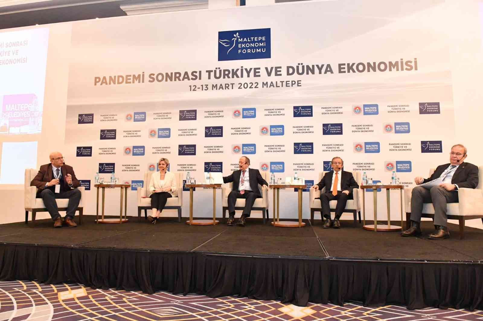 Maltepe Belediyesi tarafından gerçekleştirilen Maltepe Ekonomik Forumu, CHP Genel Başkanı Kemal Kılıçdaroğlu’nun açılış konuşmasıyla başladı ...