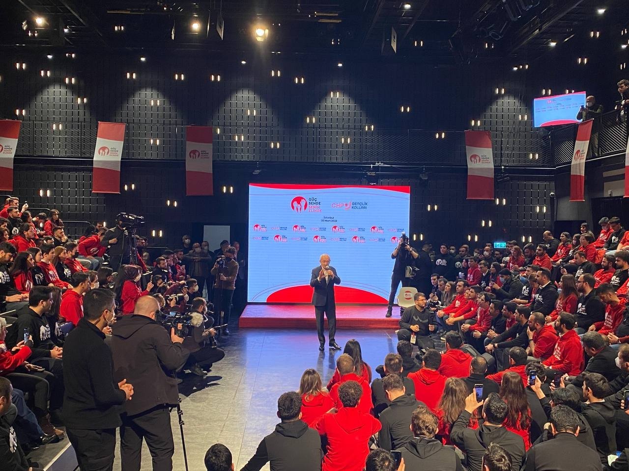 CHP Genel Başkanı Kemal Kılıçdaroğlu, “Uzun yıllardır ilk kez CHP toplumun bütün sorunlarına eğildi. Sağlıklı çözümler üretti” dedi. CHP’nin ...