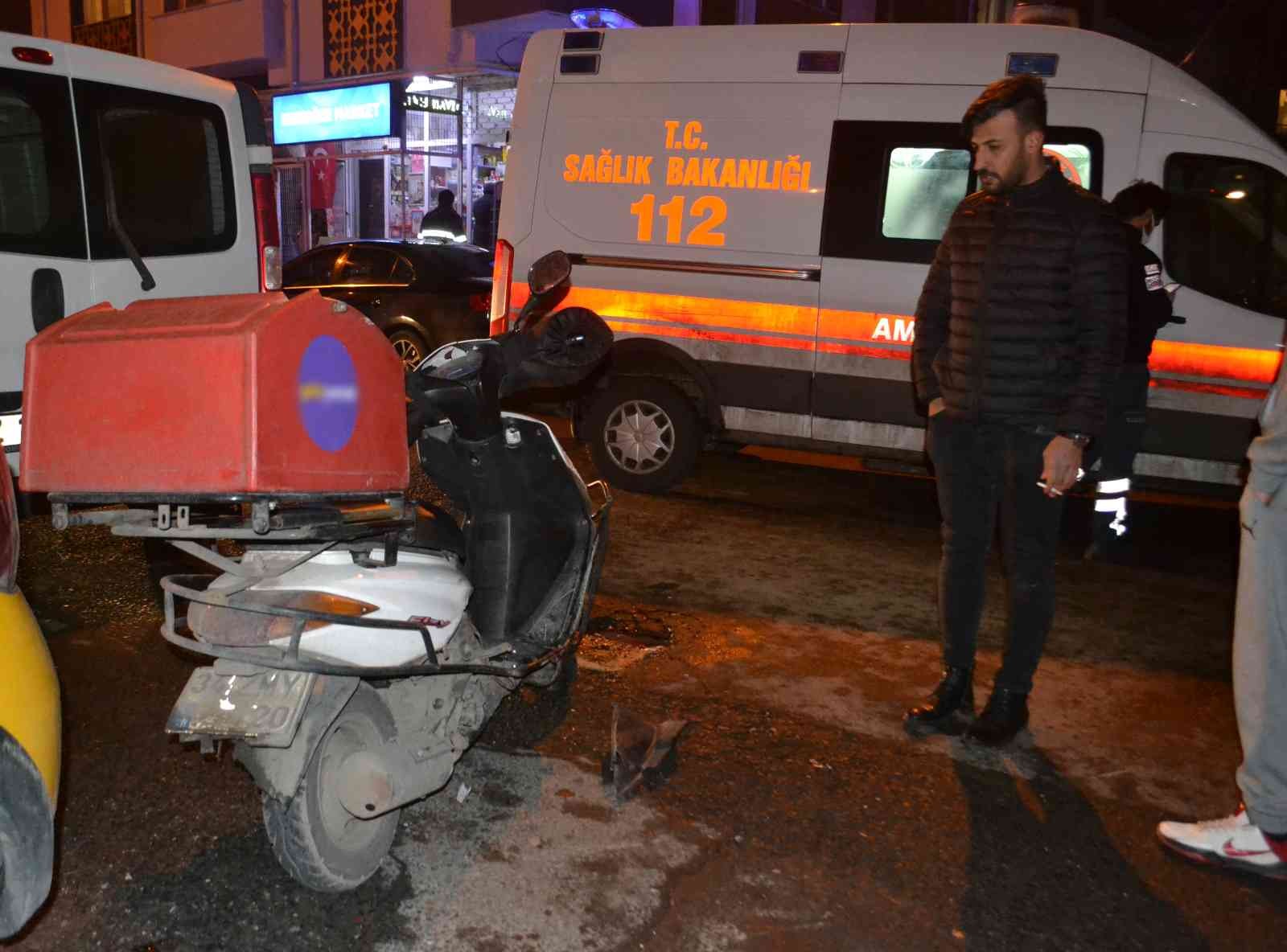 Çorlu’da trafik kazası: 1 yaralı Tekirdağ’ın Çorlu ilçesinde otomobille çarpışan motosikletli kurye yaralandı. Kaza, cumartesi gecesi Muhittin Mahallesi Bağlariçi 1. Sokak’ta ...