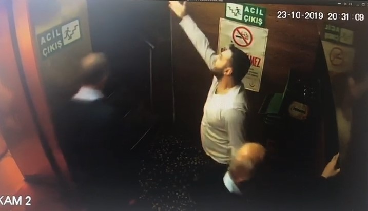 Bursa’da 2019 yılı Ekim ayında meydana gelen borç meselesi yüzünden çıkan kavgada Aydın Aktaş’ı öldürüp, 2 kişiyi yaralayan sanıklardan C.B. (50 ...