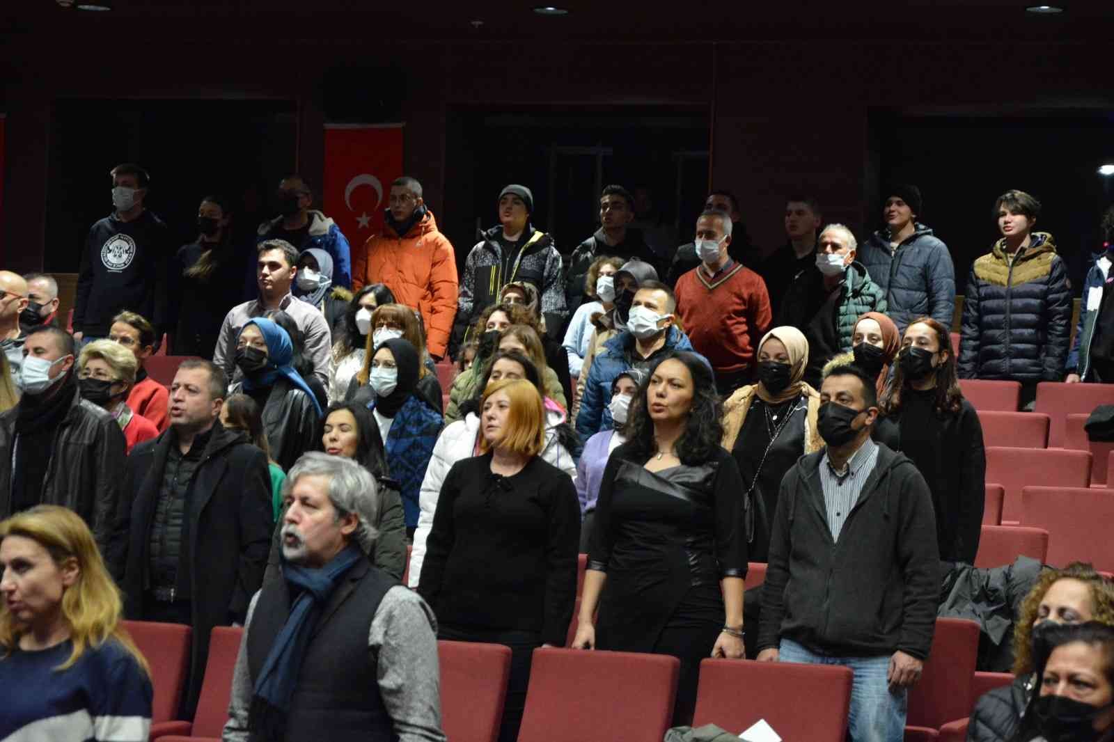 Balıkesir Büyükşehir Belediyesi’nin destekleriyle; Kadın Hekimler Eğitime Destek Vakfı (KAHEV) organizasyonunda gerçekleştirilen “Doktorlar ...