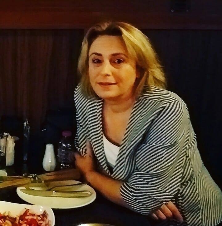 Eşini öldüren Nuran Özdemir: “Beni öldürecekti gerçekten eminim” Eyüpsultan’da boşanma aşamasındaki eşini darp edildiği sırada bıçaklayarak öldüren Nuran Özdemir, 18 yıla kadar hapis talebiyle hakim karşısına ...