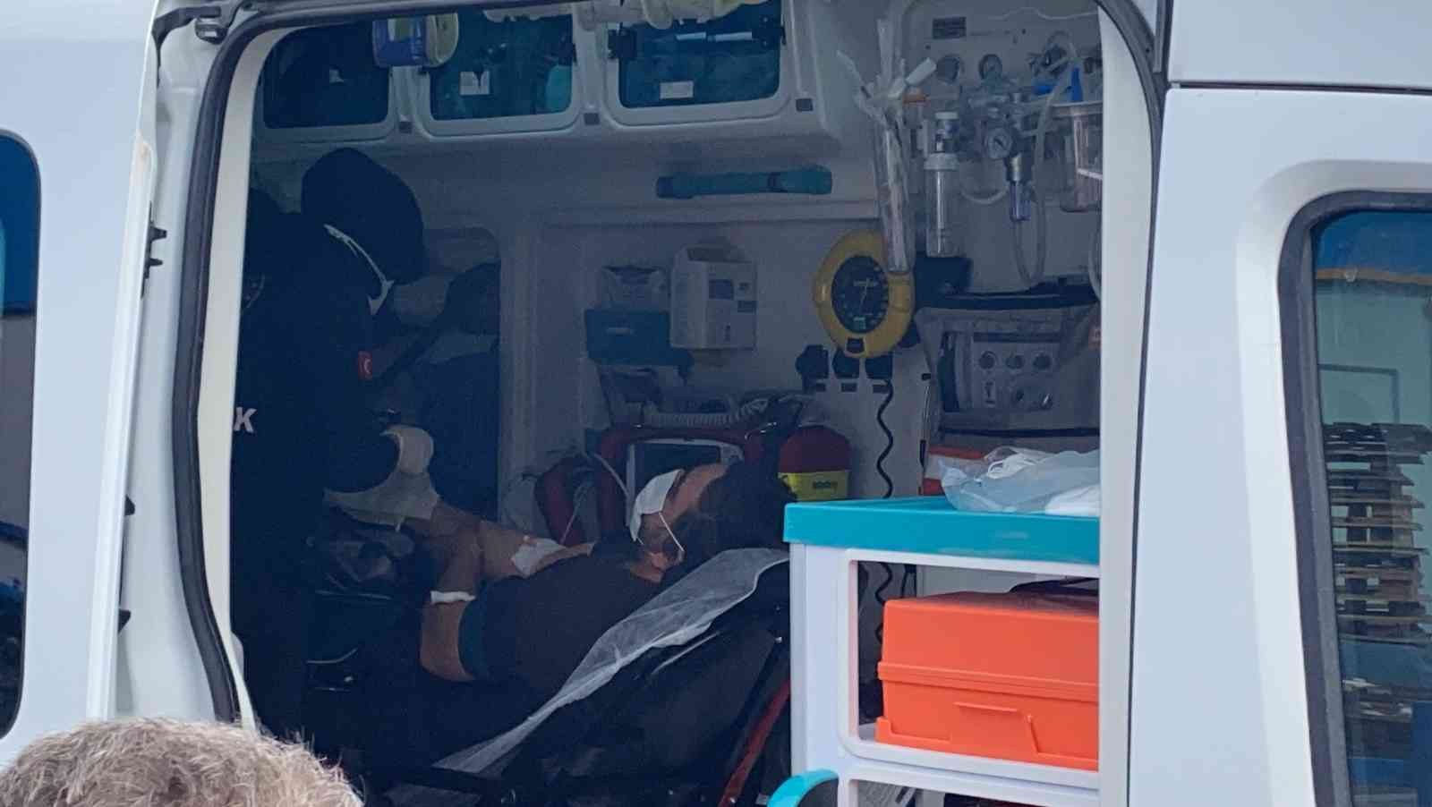 Fabrikada döküm makinesi patladı: 3 yaralı Kocaeli’nin Çayırova ilçesinde bir fabrikanın içindeki döküm makinesinin patlaması neticesinde 3 kişi yaralandı. Yangın, Kocaeli’nin Çayırova ...