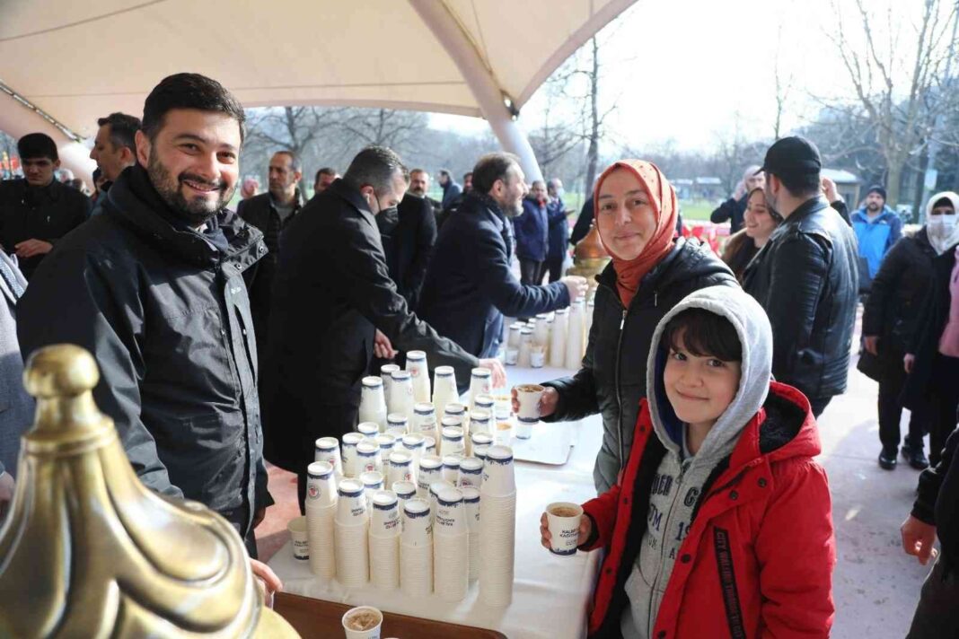 hasbahcede-7-bin-kisiye-salep-dagitildi-VPcJQVp7.jpg