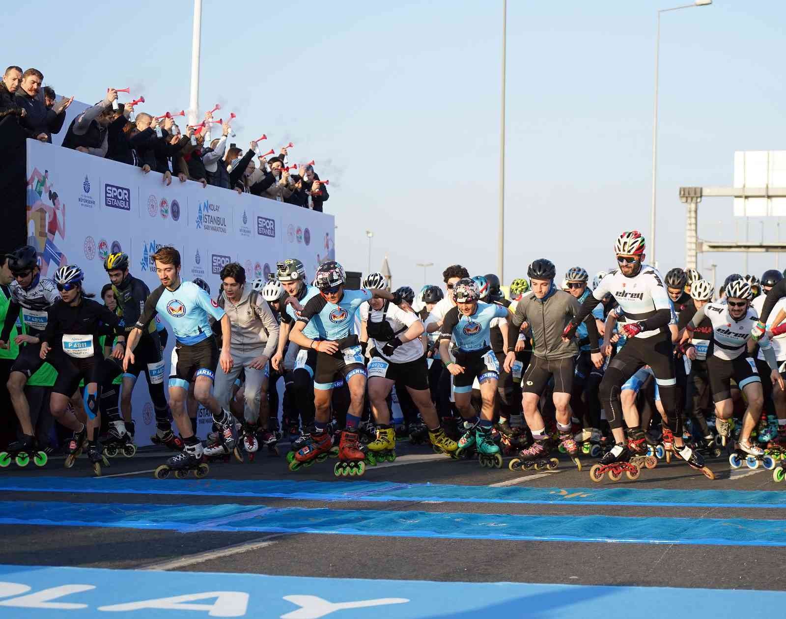 Dünyanın en iyi yarı maratonları arasında yer alan İstanbul Yarı Maratonu 17. kez koşuluyor. Spor İstanbul tarafından düzenlenen İstanbul Yarı ...