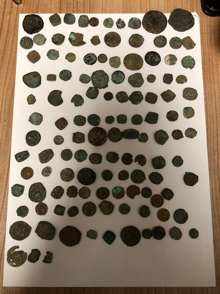 İstanbul’da tarihi eser operasyonu: 344 eser ele geçirildi İstanbul’da düzenlenen bir dizi operasyonda çeşitli form ve biçimlerde 344 tarihi eser ile tarihi eser niteliğinde 3 kiloya yakın obje ele ...