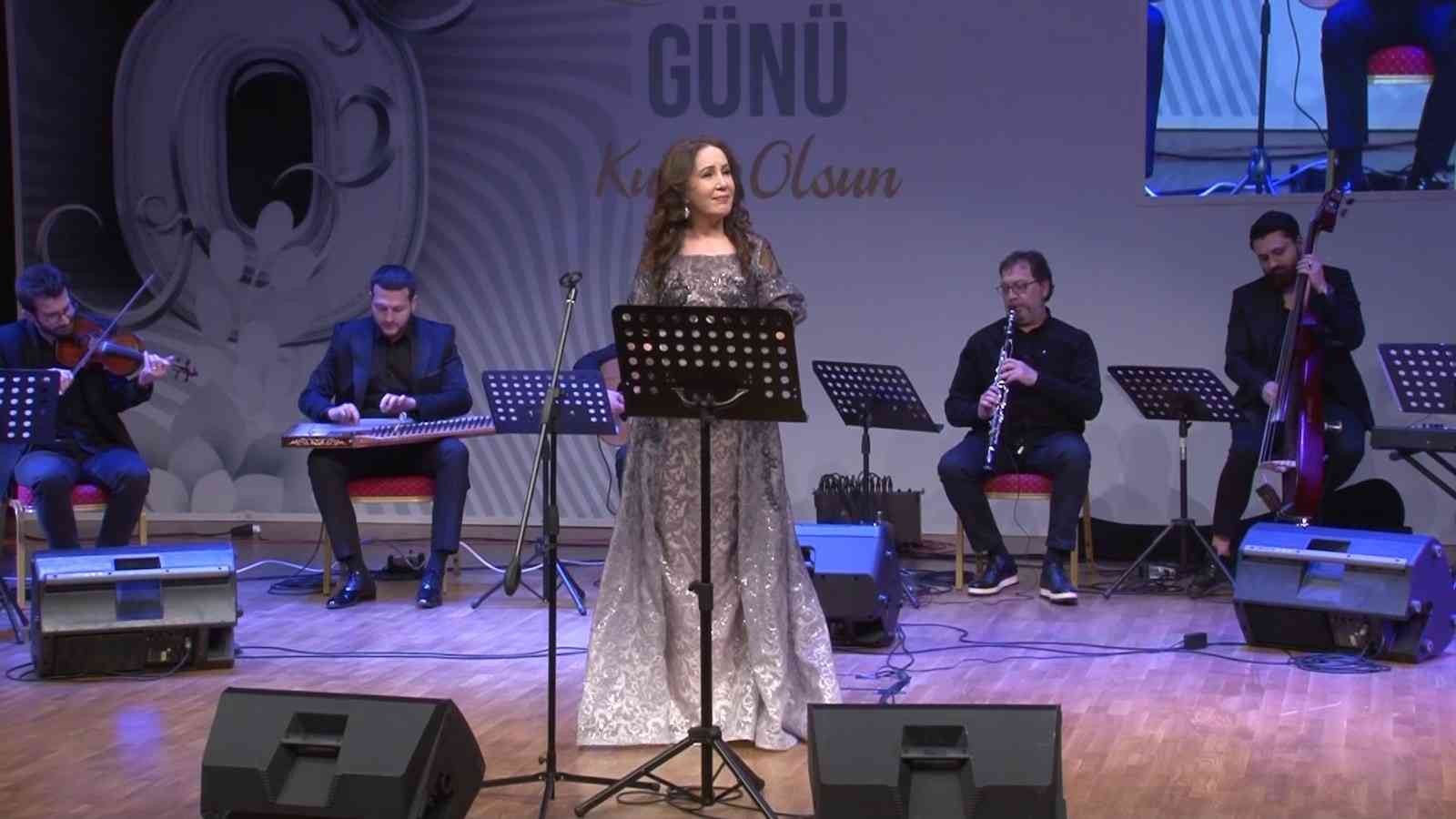 Milli Eğitim Bakanı Özer: "2014 yılında kadınların yükseköğretim okullaşma oranı erkekleri geçti" Milli Eğitim Bakanı Mahmut Özer, "2014 yılında kadınların yükseköğretim okullaşma oranı erkekleri geçti" dedi. Milli Eğitim Bakanlığı ve ...