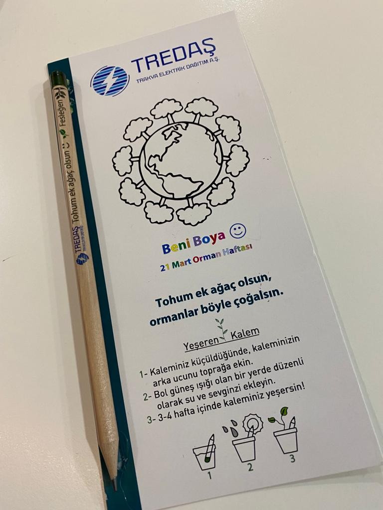 Minik öğrenciler tohumla buluştu TREDAŞ, 21-26 Mart Orman Haftası etkinlikleri kapsamında içerisinde tohum bulunan kalemleri ilkokul seviyesindeki öğrencilerle buluşturdu. Trakya ...