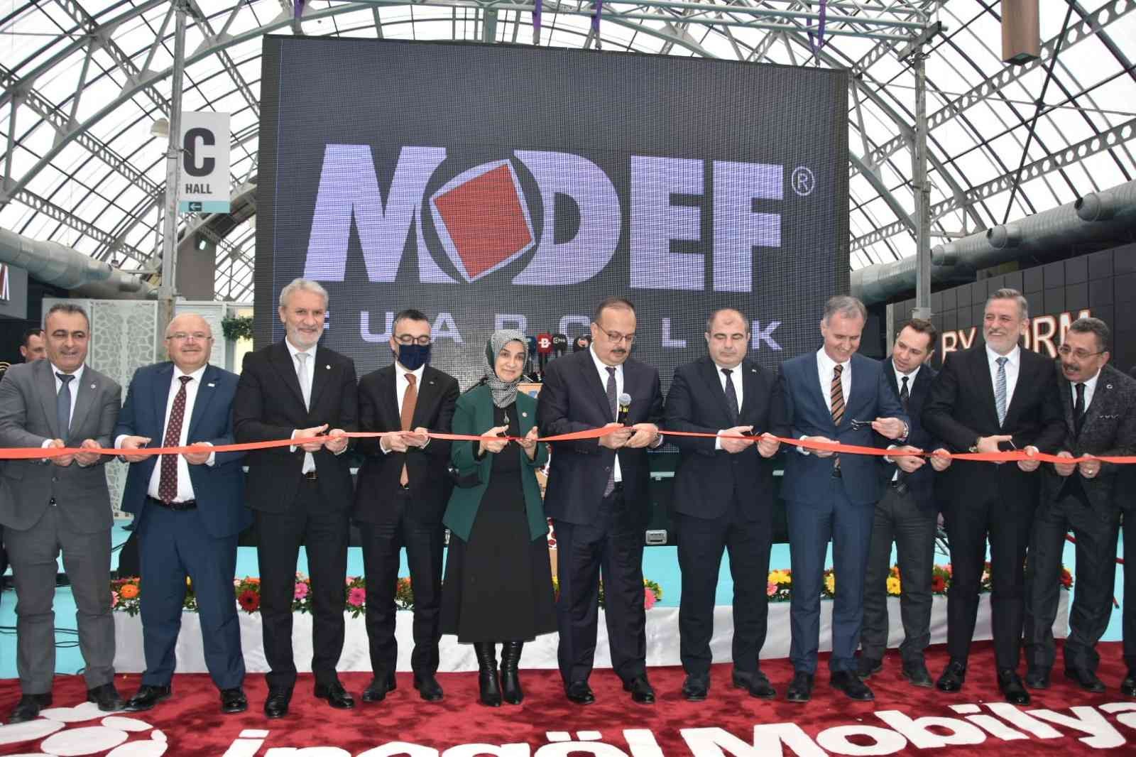 MODEF 2022 46. Uluslararası İnegöl Mobilya Fuarı açıldı Bursa’nın İnegöl ilçesinde MODEF 2020 Mobilya Fuarı 46’ıncı kez kapılarını açtı. Açılış törenine Bursa Valisi Yakup Canbolat, AK Parti Bursa ...