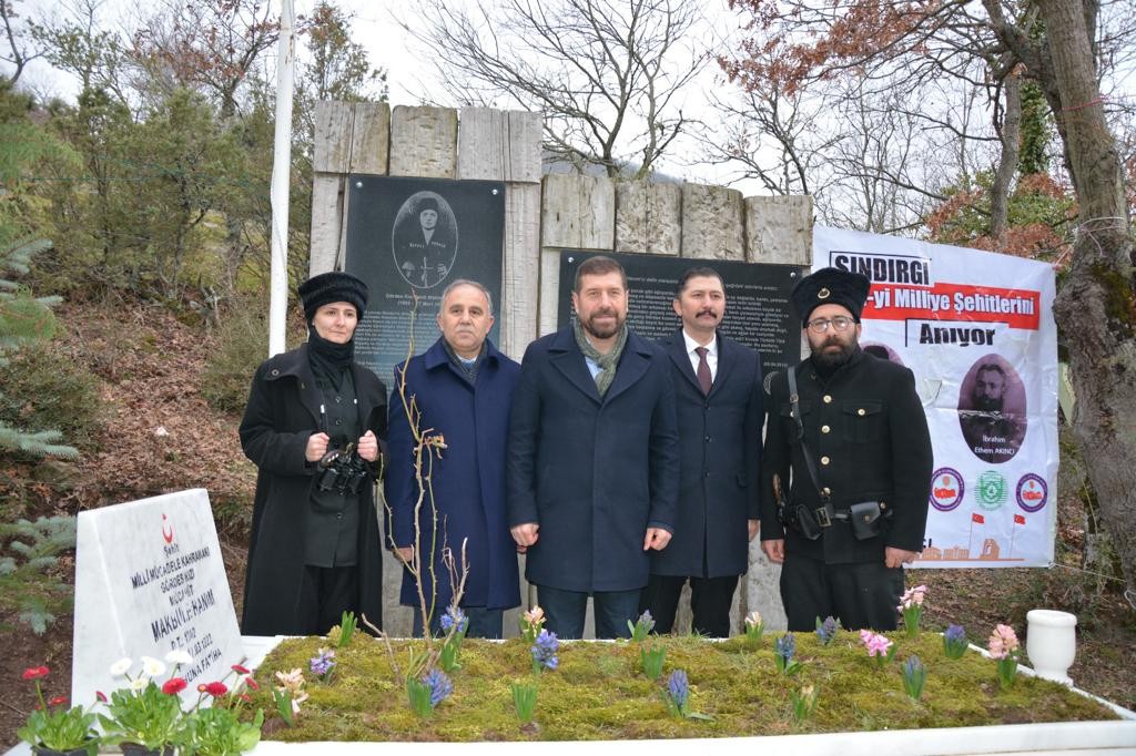 Milli Mücadelenin kadın kahramanlarından Gördesli Mücahit Makbule Efe şehadetinin 100. Yılında Balıkesir’in Sındırgı ilçesi Eğridere kırsal ...