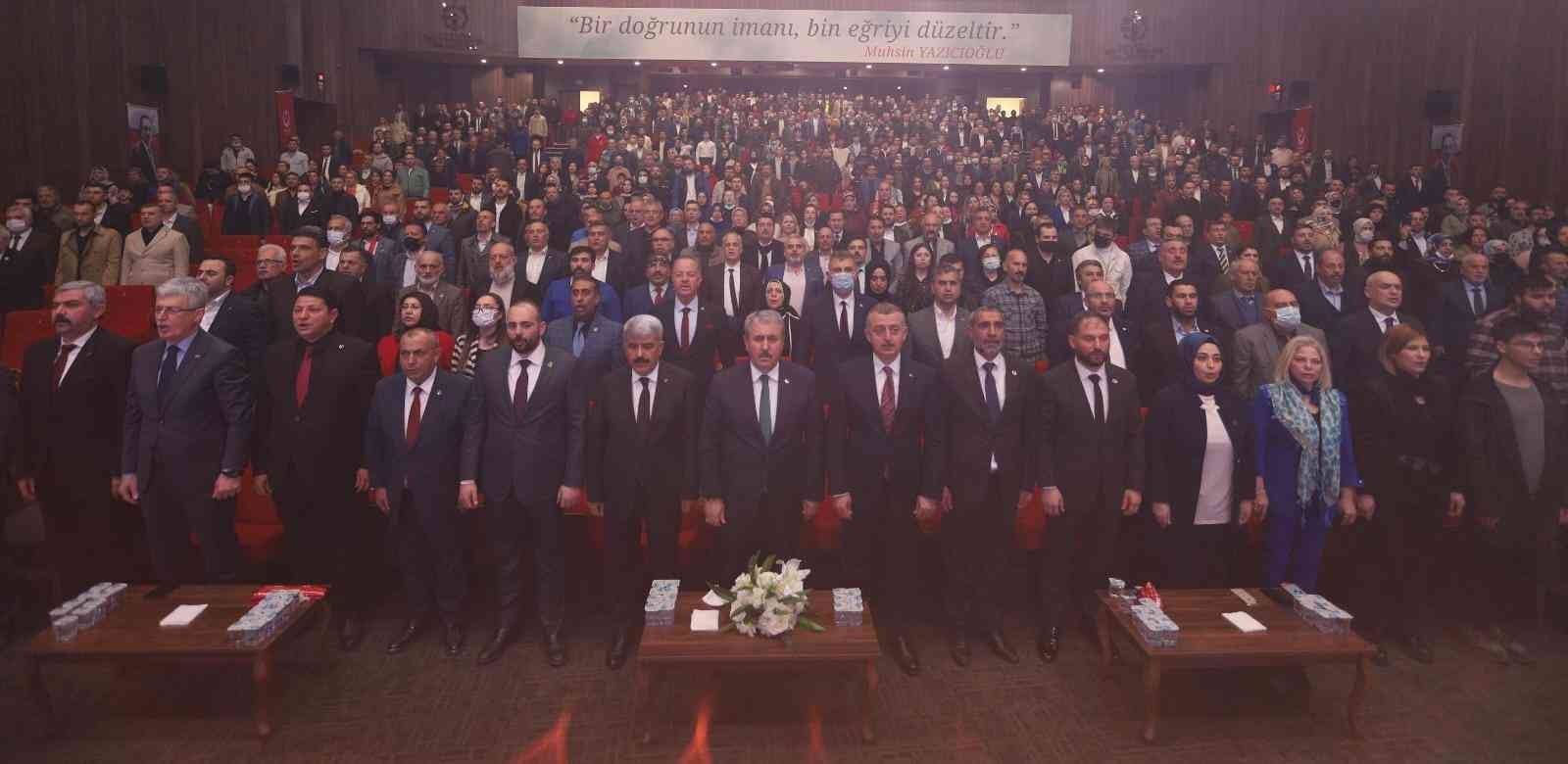 Muhsin Yazıcıoğlu Kocaeli’de anıldı Muhsin Yazıcıoğlu’nun vefatının 13. yıldönümü dolayısıyla Kocaeli’de anma etkinliği düzenlendi. Programda konuşan BBP Genel Başkanı Mustafa ...