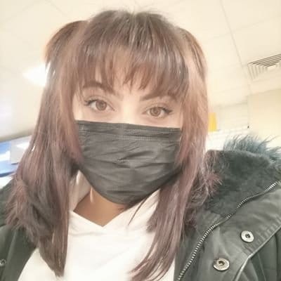 Nişanlısını öldürdü, annesini ağır yaraladı Bursa’da bir kişi, kendisinden ayrılmak isteyen nişanlısını bıçaklayarak öldürdü. Nişanlısının annesini de bıçaklayarak ağır yaralayan şüpheli ...