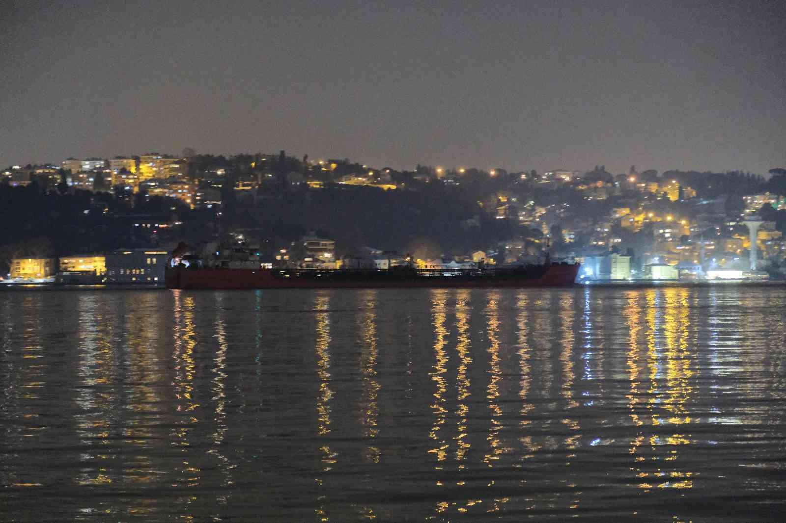 Rusya’nın Azak Denizi Limanı’ndan yola çıkan 5 bin 753 ton ayçiçek yağı yüklü ikinci gemi de İstanbul Boğazı’na ulaştı. Rusya’nın Azak Denizi ...