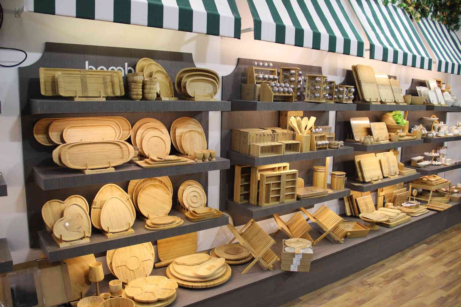 Sağlıklı ve yeni trend ev ve mutfak eşyaları görücüye çıktı Milyarlarca dolarlık Türkiye ev ve mutfak eşyaları sektörünün bahar sezonu buluşması HOST İstanbul, 15’nci kez kapılarını açtı. Fuarda sezonun ...