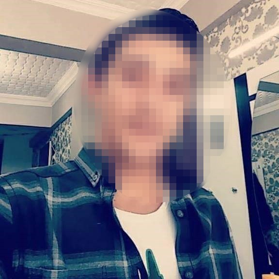 Balıkesir’de bir otel işletmecisi ile müşterisi arasında çıkan gürültü kavgasında silah ile yaralanan otel işletmecisi Barış Kıvrak, kaldırıldığı ...